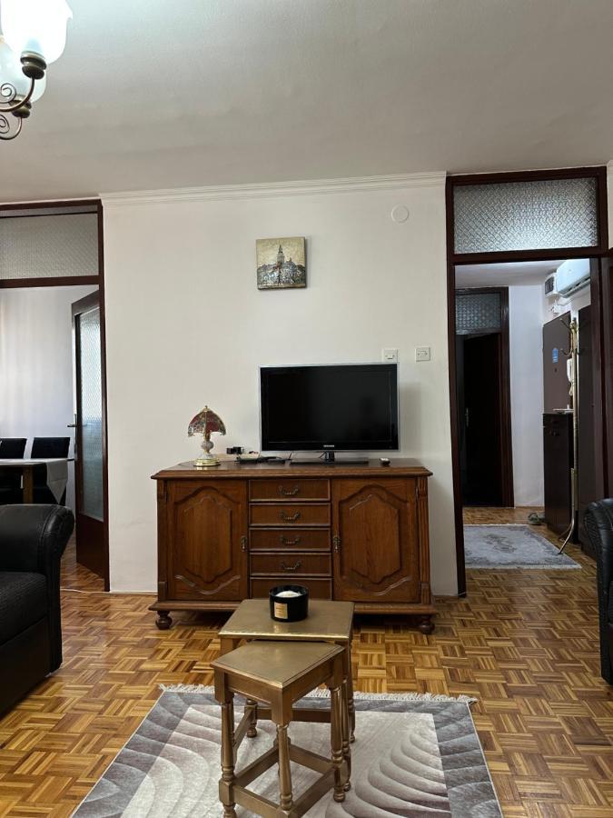 Tamaris Apartment Subotica Buitenkant foto